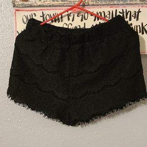 Lace shorts
